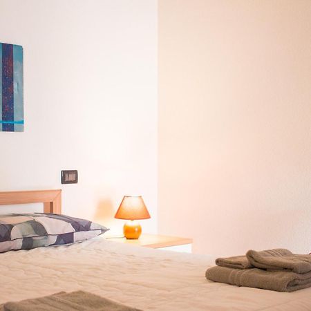 Residenze Branca III Seaview Apartman Orosei Kültér fotó