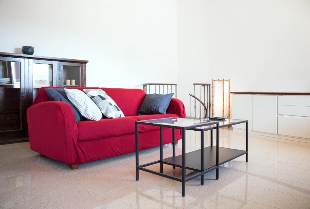 Residenze Branca III Seaview Apartman Orosei Kültér fotó