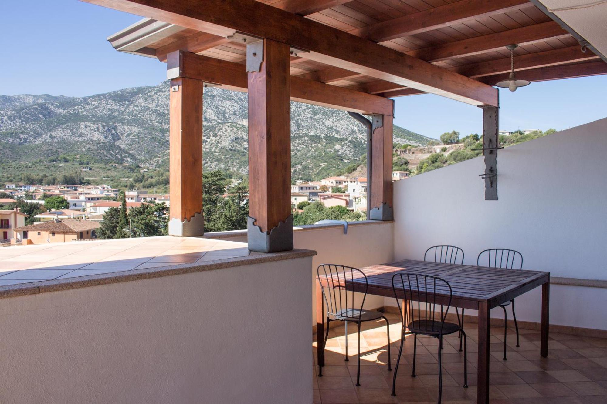 Residenze Branca III Seaview Apartman Orosei Kültér fotó